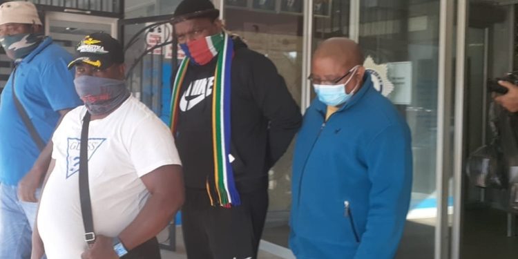WATCH: An altercation broke out during Ngizwe Mchunu’s Media briefing in Durban today