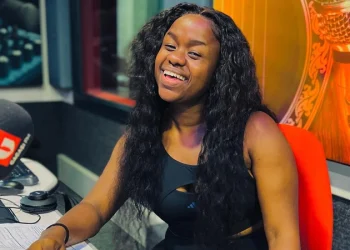 Controversy Erupts as Gagasi FM Presenters Felix Hlophe Mock Penny ntuli Over Salary Dispute