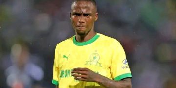 Thembinkosi Lorch enjoys quality time with his mother