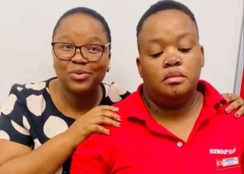 Shoprite employee found R10 000 at the Capitec ATM and immediately returned it to the management