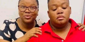 Shoprite employee found R10 000 at the Capitec ATM and immediately returned it to the management