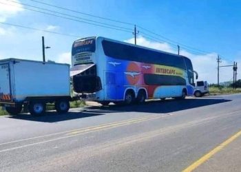 Armed Robbery on InterCape Bus Leaves Passengers Traumatized in South Africa