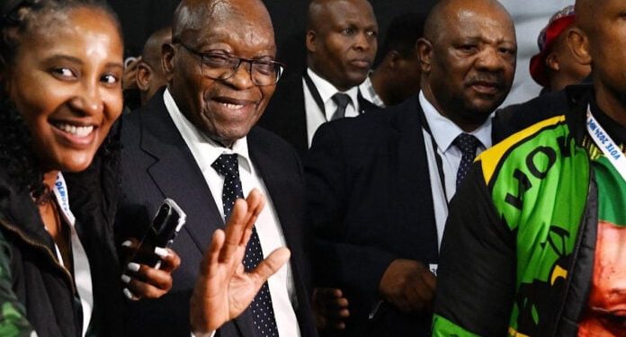 Mondli Makhanya issued a strong warning to all SA citizens about Zuma & his double speaking ability