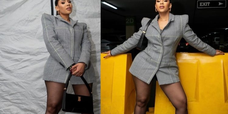 Thuli Phongolo Stuns Fans on Instagram with Latest Pictures