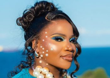 Makhadzi Looked Stunning At the Durban July Dressed By MM Exotica Salon