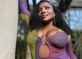 Musician Makhadzi Wows In Floral Dress While Promoting One Woman Show In The UK