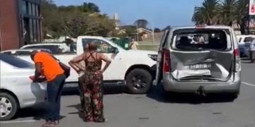 Video | Shocking Road Rage Incident Caught on Camera as Bakkie Driver Crushes Car in Parking Lot