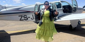 Dr. Winnie Mashaba Criticized for ‘Showing Off’ During Solly Moholo Memorial Visit