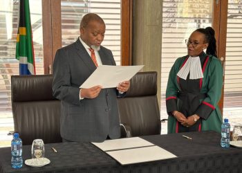 Gwede Mantashe Sworn in as Acting President