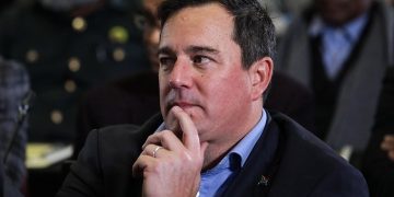 DA Leader John Steenhuisen Offers to Teach the EFF How Parliament Works