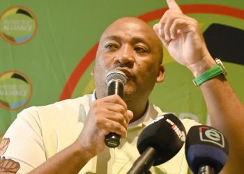 Minister Gayton McKenzie Calls for Closure of Foreign-Owned Tuckshops Amid Food Safety Concerns After Learner Deaths