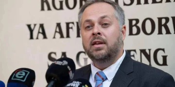 South Africa Revokes Citizenship of Kamal Singhala Amid Gupta Scandal Fallout