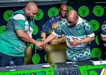 A Bow of Politics: Floyd Shivambu and Jacob Zuma’s Symbolic Gestures Ignite Speculation