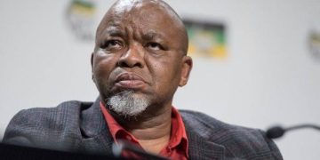 Ex-Miner Slams Gwede Mantashe and Zwelinzima Vavi for Ignoring Mineworkers’ Struggles