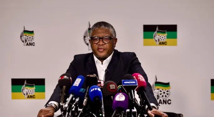 Mihlali Ndamase Stuns Fans with Ageless Look on Her 27th Birthday, Sparking Social Media Buzz