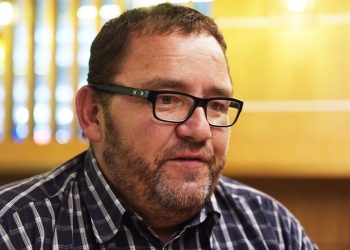 Trump Threatens Aid Cut to South Africa Over Land Reform Claims as “Kill the Boer” Legal Battle Escalates