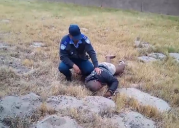 Traffic Officer Strangles Taxi Driver During Heated Confrontation on N2, Passengers Left in Shock