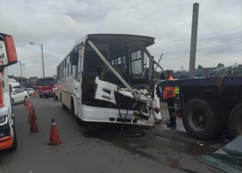 School Bus Collides with Truck in Germiston, Pupils Sustain Minor Injuries