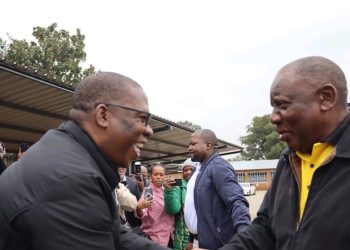 Gauteng Premier Shares Photos of President Ramaphosa Engaging With ANC Branch
