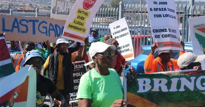 Gauteng Premier Lesufi Backs Crackdown on Illegal Immigration Amid Alexandra Evictions