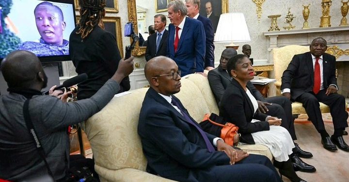 Oval Office Gesture Sparks Debate in South Africa