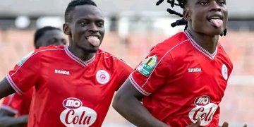 Kaizer Chiefs Eye Tanzanian Striker Denis Kibu Amid Growing Interest