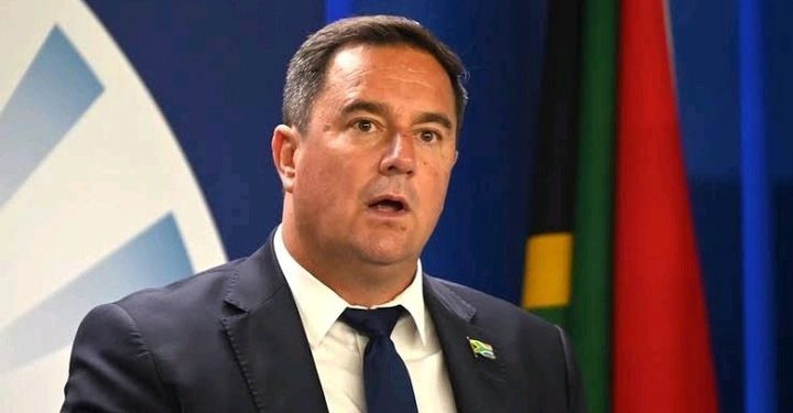 Steenhuisen Faces Backlash After White House Meeting With Trump