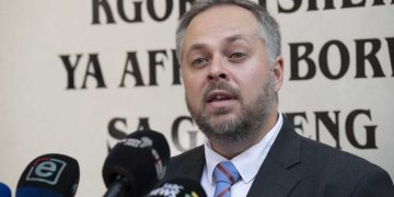 Minister Schreiber Announces Strategic Crackdown on Illegal Immigration Begins in Cape Town