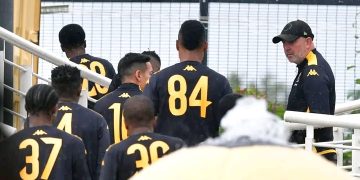 Kaizer Chiefs Begin Squad Revamp After Disappointing Season