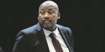 McKenzie Draws Parallel Between Mandela’s Tough Decision and Current Political Accountability