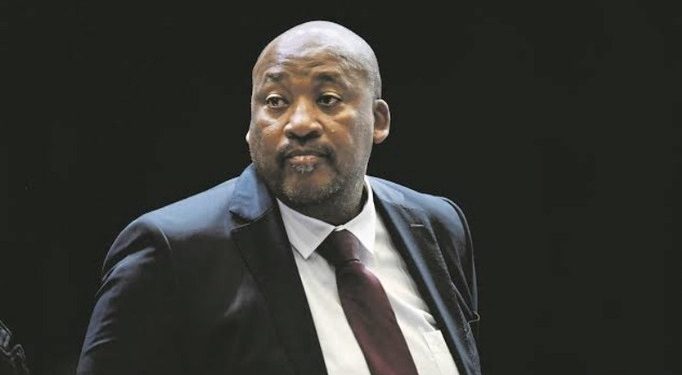 McKenzie Draws Parallel Between Mandela’s Tough Decision and Current Political Accountability