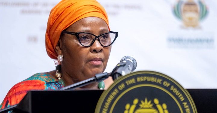 Former Defence Minister Faces Corruption Charges Amid Witness Credibility Concerns