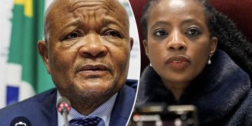 Public Protector Kholeka Gcaleka Faces Tough Test in Probe of Former Boss Senzo Mchunu