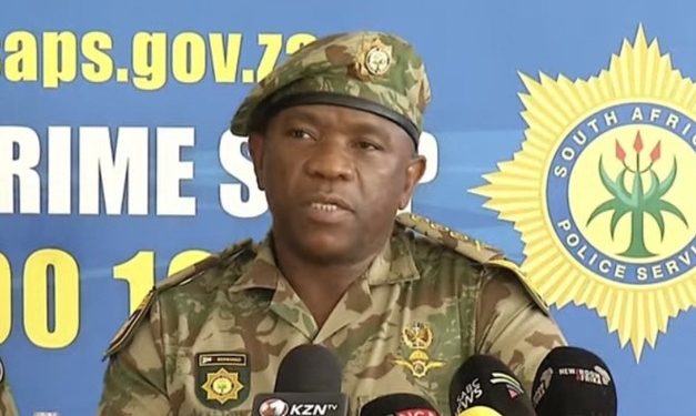 Police Commissioner Exposes Alleged Links Between Crime Syndicate and Police Minister