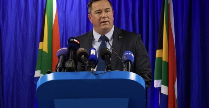 DA Leader John Steenhuisen Condemns Gayton McKenzie’s Social Media Post, Compares It to “Kill the Boer”