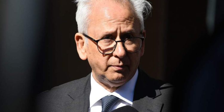 Police Minister Defends SAPS Structure, But Open to Reforms to Fight Crime