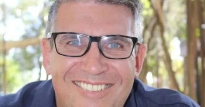 Accomplices Who Placed President Ramaphosa & Jacob Zuma Images In Urinals Flee SA