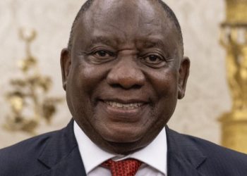 Mashaba Claims Ramaphosa Cares Only About Money, Urges South Africans to Use Their Vote