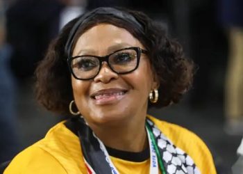 Nomvula Mokonyane Eyes ANC Presidency in 2027, South Africans Have Mixed Feelings