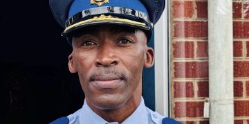 “Upcoming Mkhwanazi” SA Hail KZN Lt Mandla As He Bursts 2 Criminal Syndicate Who Tried To Bribe Him