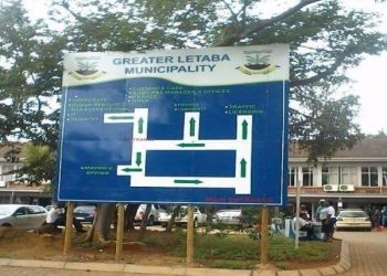 Man shoots another man at his home after finding him with his wife, then takes his own life