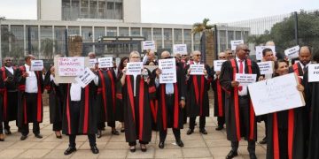 Durban Magistrates Protest Over Discrimination and Pay