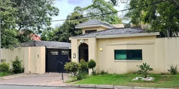 Mandela’s Grandsons Face Eviction: New Owners Move to Kick Ndaba & Mbuso Out of Madiba’s House