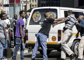 Motorists Send Warning to Taxi Drivers After Reports of Black Car Owners Being Stopped & Harassed