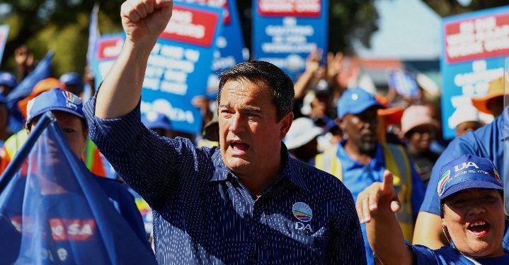 DA Leaders Take Action Against Steenhuisen – What Led to the Surprise Decision