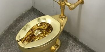 Solid Gold Toilet Sells for R200 Million at Auction