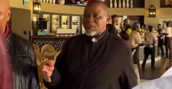 “I cannot believe that we still have a president,” says Gwede Mantashe to Cyril Ramaphosa