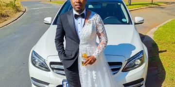 “Unbelievable: Man Marries Himself After Breakups Over Drinking Habits Spark Public Debate