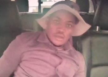 Dashcam Captures Suspect’s Shock During Alleged Car Theft Attempt in Parkhurst