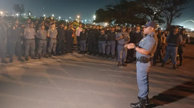 General Mkhwanazi Leads Major Durban CBD Crackdown on Illegal Guns, Drugs, and Undocumented Foreign Nationals